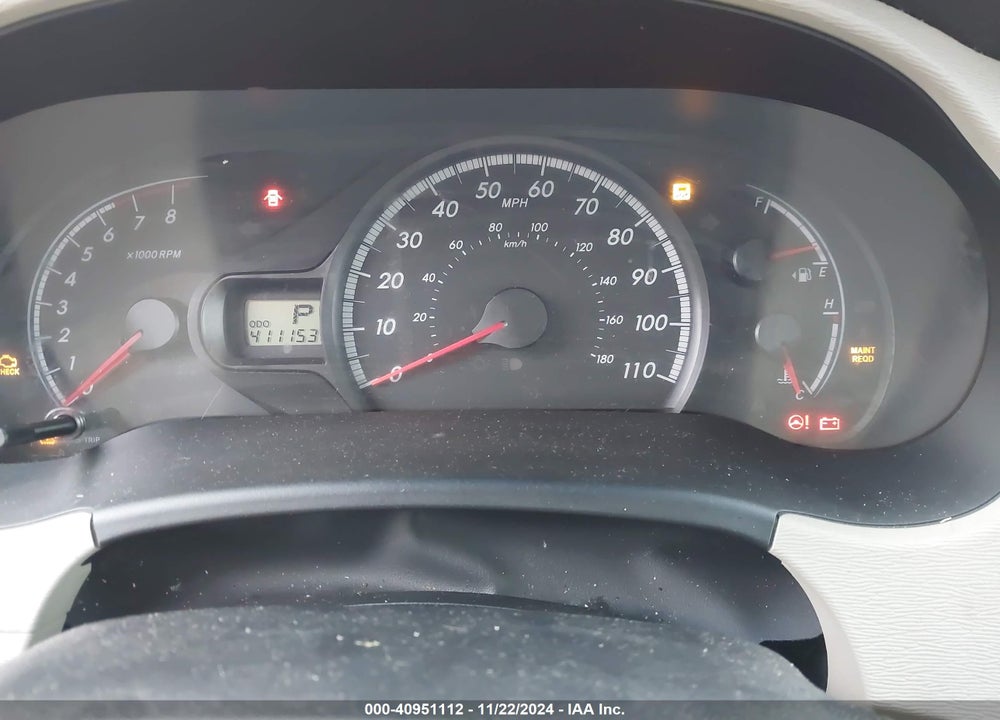 2011 TOYOTA SIENNA BASE V6 VIN: 5TDZK3DC1BS017039
