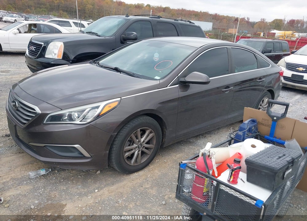 2016 HYUNDAI SONATA SE VIN: 5NPE24AF7GH359546