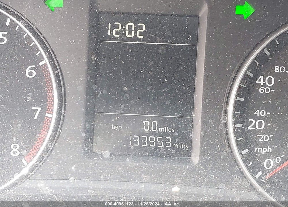2013 VOLKSWAGEN PASSAT 2.5L S VIN: 1VWAP7A30DC113532