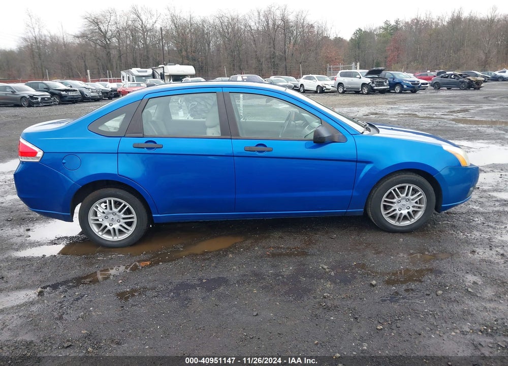 2011 FORD FOCUS SE VIN: 1FAHP3FN4BW157166