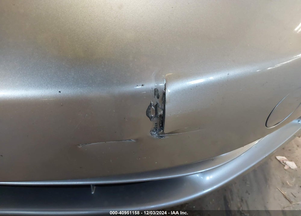 2010 HONDA FIT VIN: JHMGE8H28AS010624
