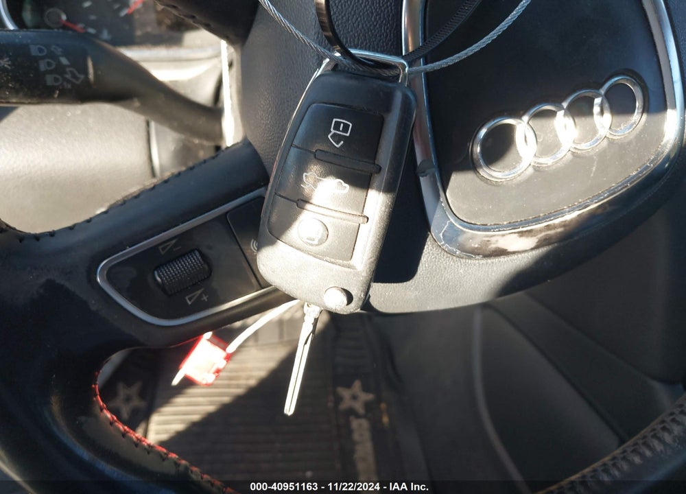 2011 AUDI Q7 3.0T PREMIUM VIN: WA1LGAFE3BD001487