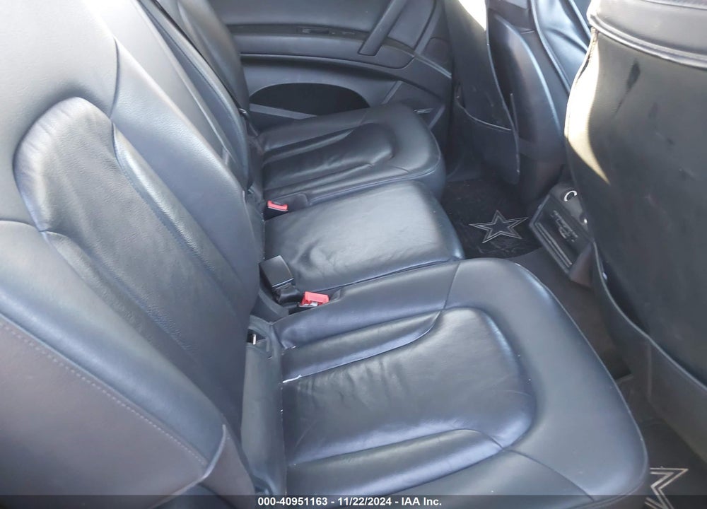 2011 AUDI Q7 3.0T PREMIUM VIN: WA1LGAFE3BD001487
