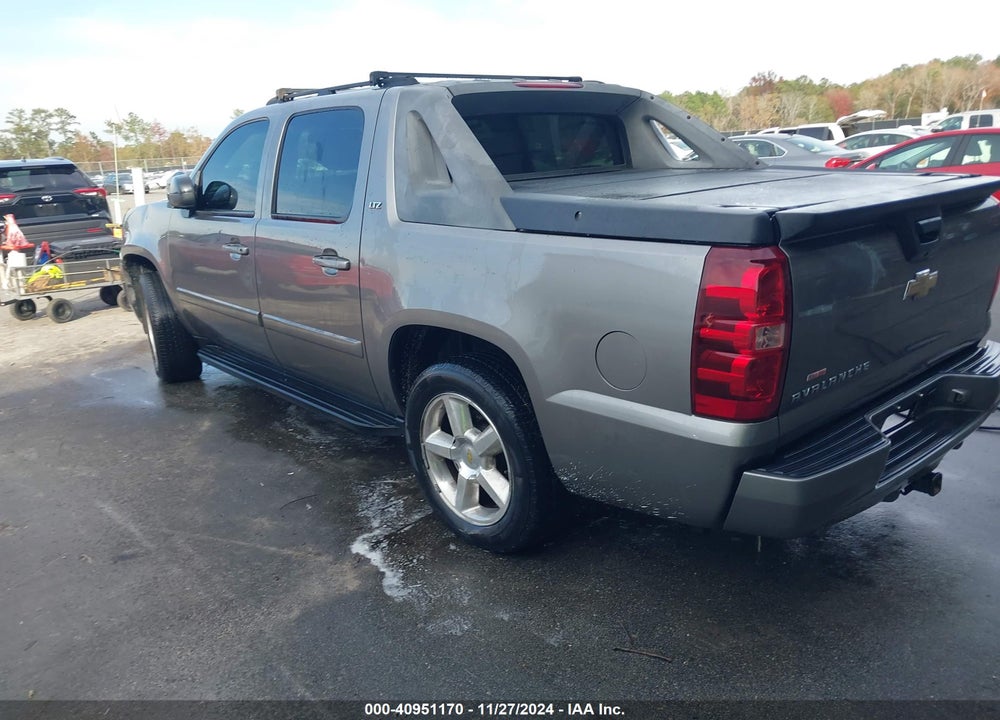 2007 CHEVROLET AVALANCHE 1500 LTZ VIN: 3GNEC12J17G124722
