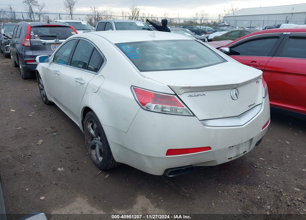 2010 ACURA TL 3.7 VIN: 19UUA9F53AA001940