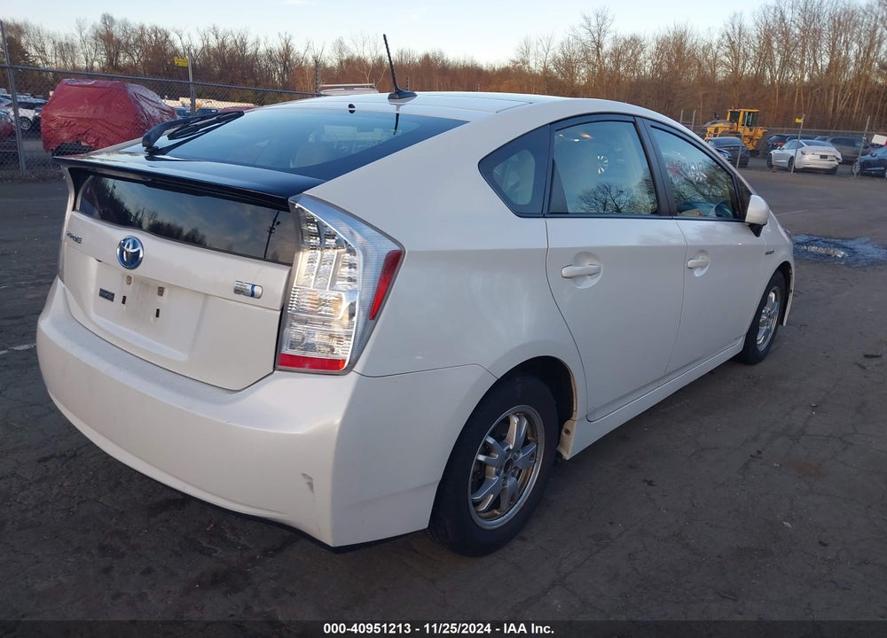 2011 TOYOTA PRIUS VIN: JTDKN3DU6B1429343