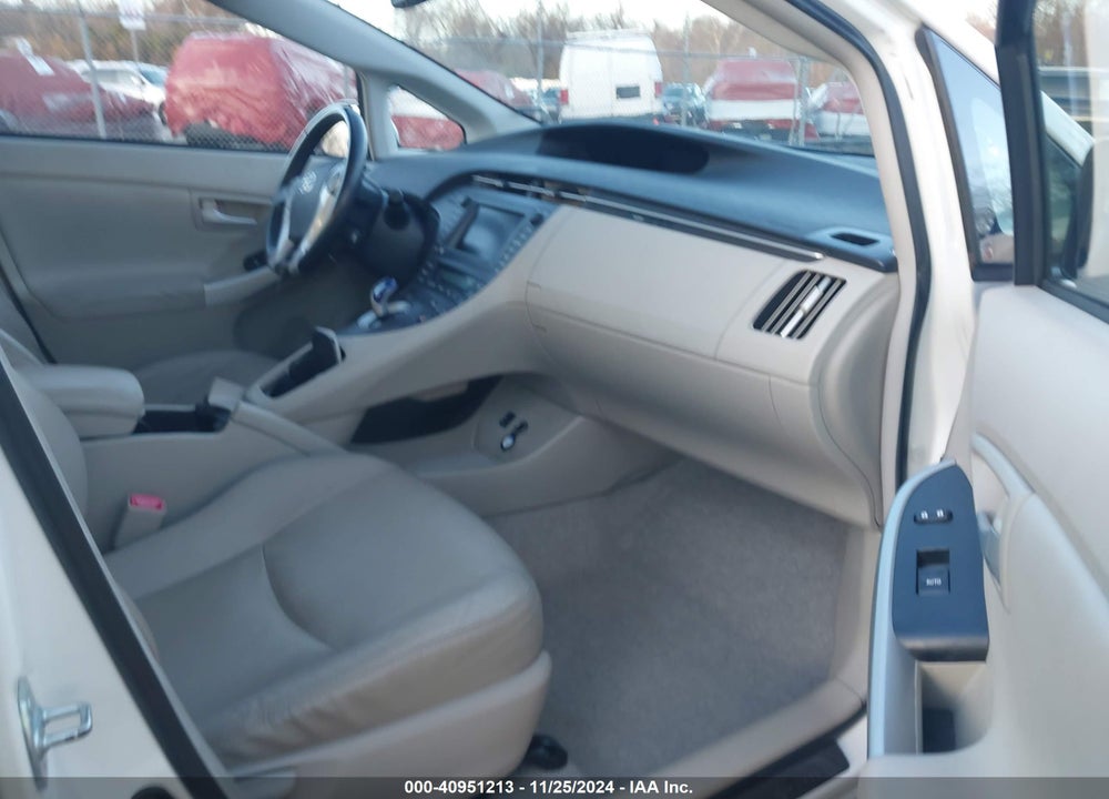 2011 TOYOTA PRIUS VIN: JTDKN3DU6B1429343