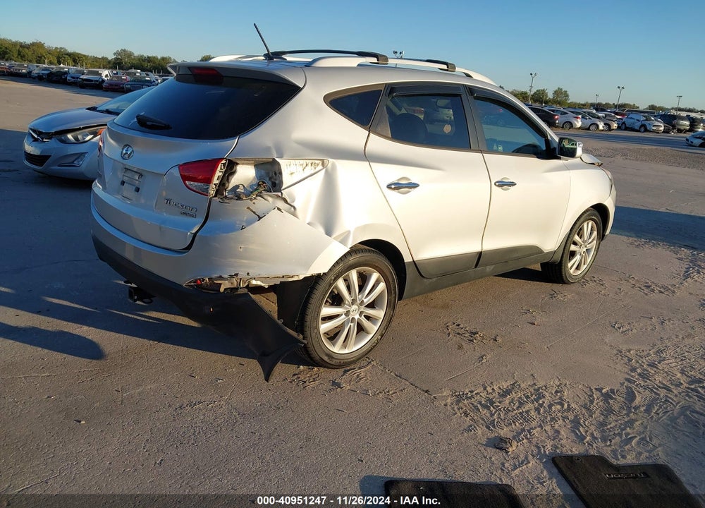 2012 HYUNDAI TUCSON LIMITED VIN: KM8JU3AC5CU469693