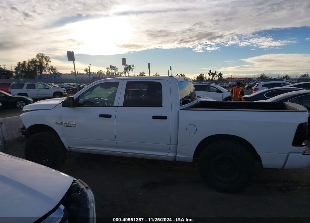2014 RAM 1500 EXPRESS VIN: 1C6RR6KT0ES245648