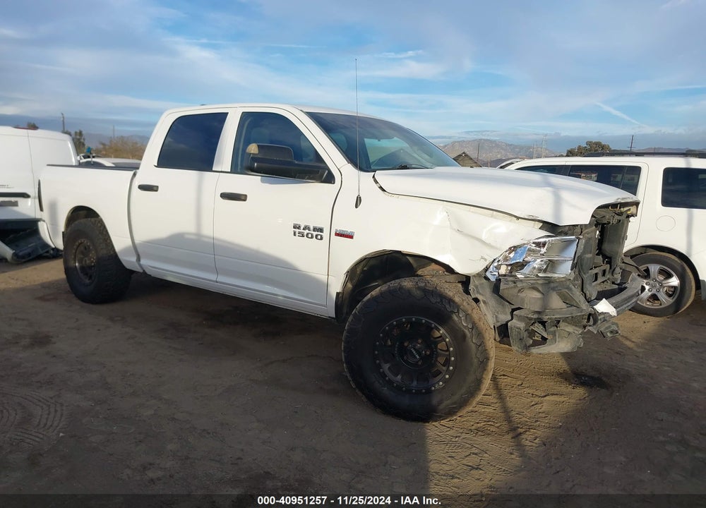 2014 RAM 1500 EXPRESS VIN: 1C6RR6KT0ES245648