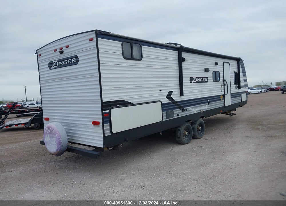2022 CROSSROADS ZINGER SERIES M-290K VIN: 4YDTZRN2XNS371208
