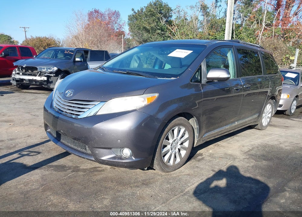 2013 TOYOTA SIENNA XLE LIMITED VIN: 5TDYK3DC4DS338782
