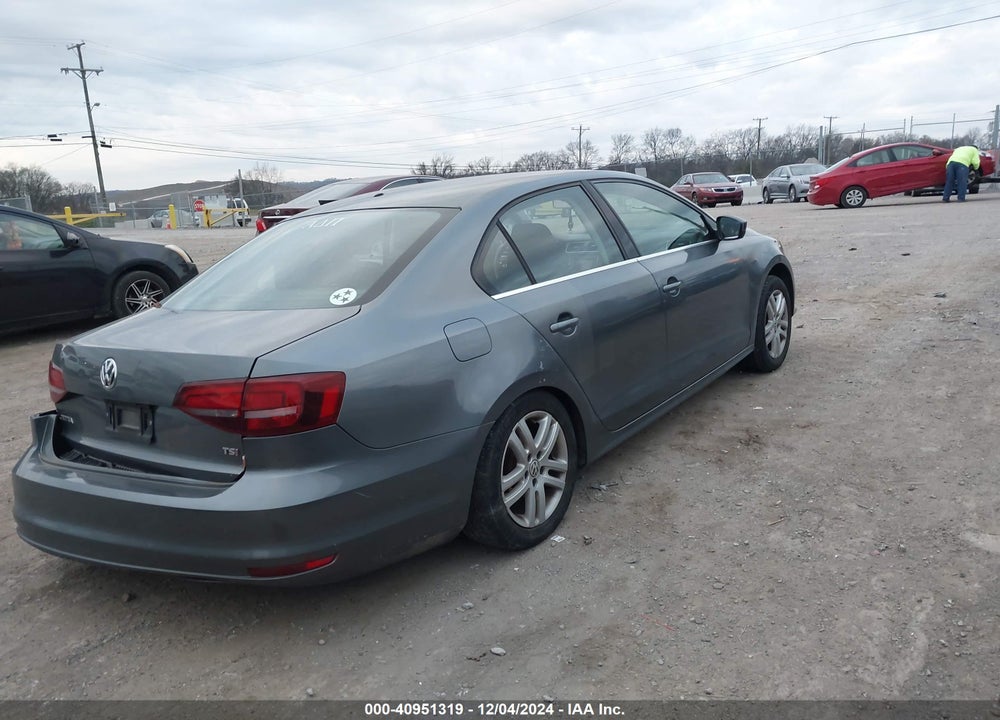 2017 VOLKSWAGEN JETTA 1.4T S VIN: 3VW2B7AJ3HM305663