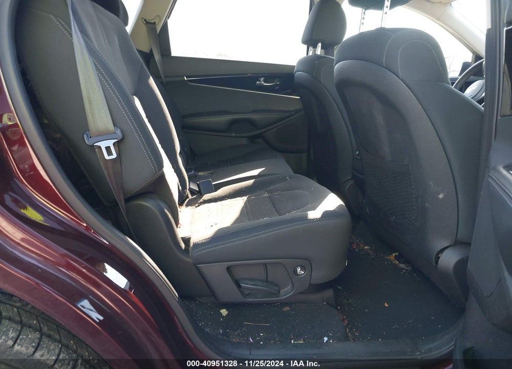 2020 KIA SORENTO 2.4L LX VIN: 5XYPGDA37LG685574