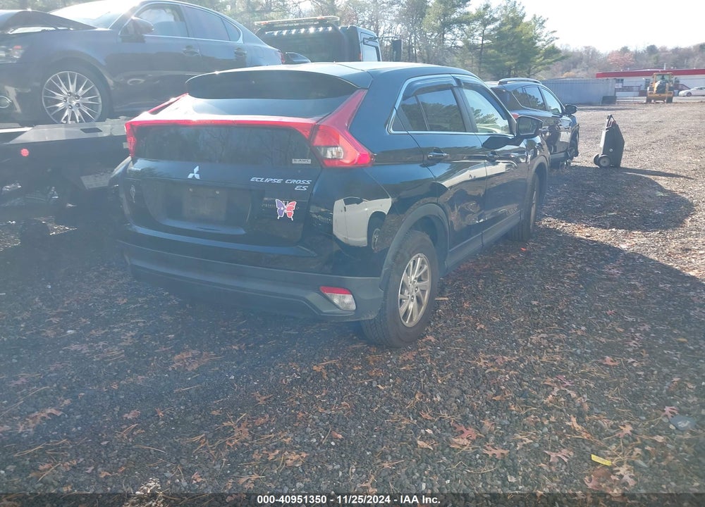 2018 MITSUBISHI ECLIPSE CROSS ES VIN: JA4AT3AA9JZ066509