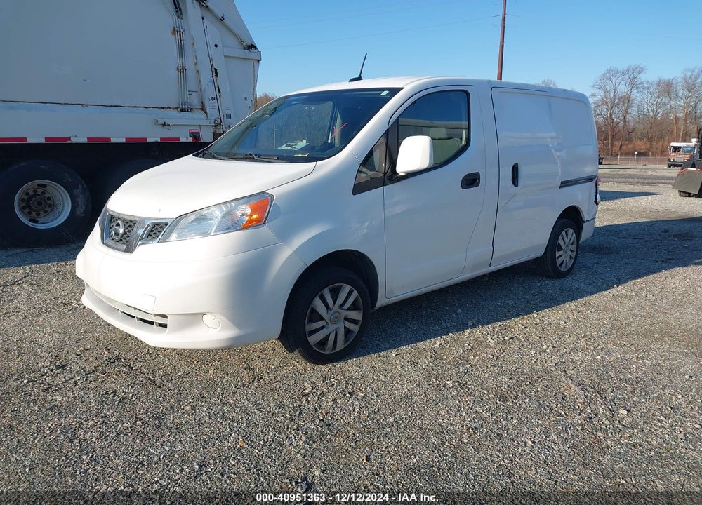 2015 NISSAN NV200 SV VIN: 3N6CM0KN5FK702713