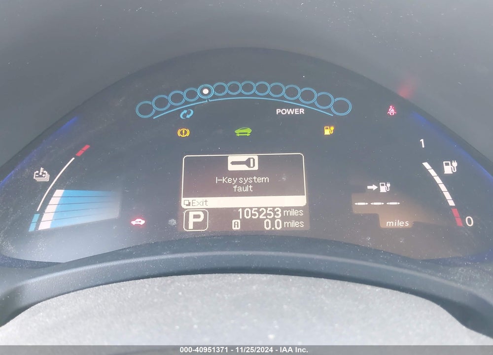 2011 NISSAN LEAF SL VIN: JN1AZ0CP6BT002343