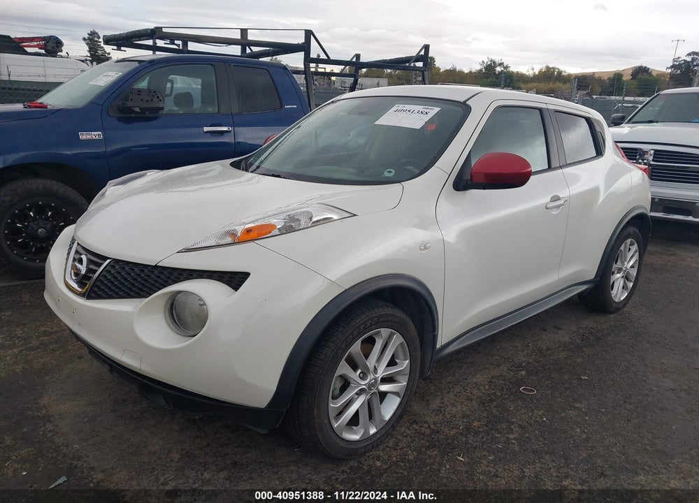2014 NISSAN JUKE SV VIN: JN8AF5MR4ET353506
