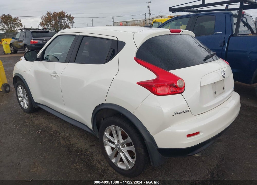 2014 NISSAN JUKE SV VIN: JN8AF5MR4ET353506