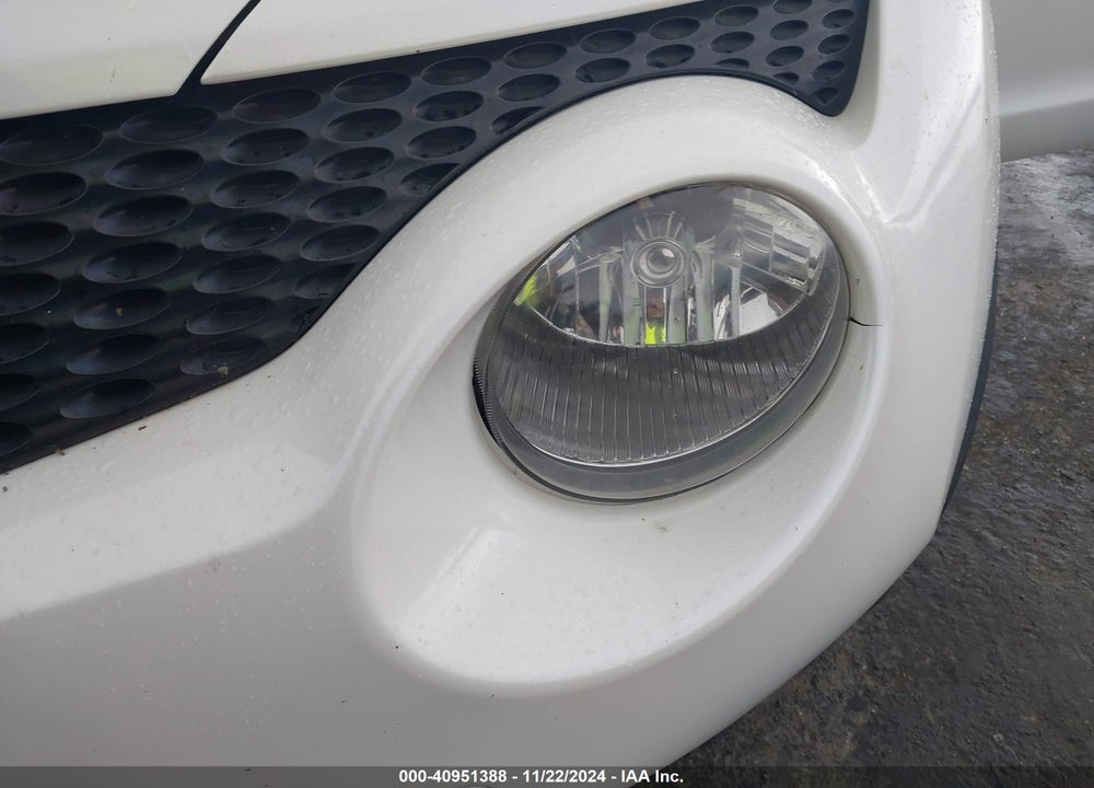 2014 NISSAN JUKE SV VIN: JN8AF5MR4ET353506