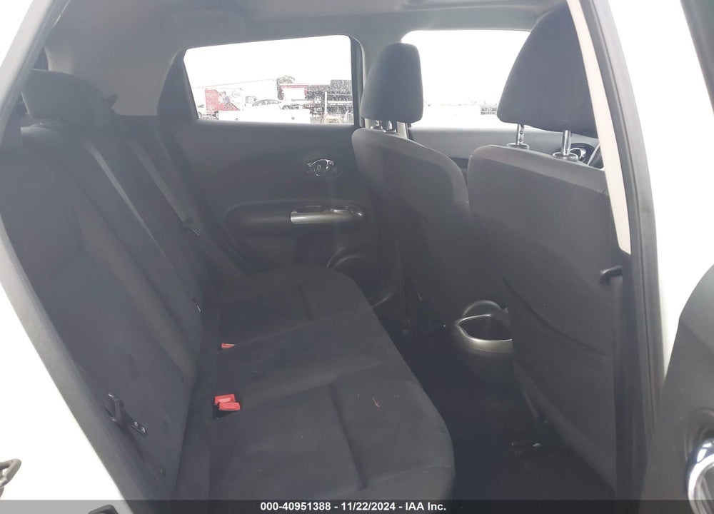 2014 NISSAN JUKE SV VIN: JN8AF5MR4ET353506