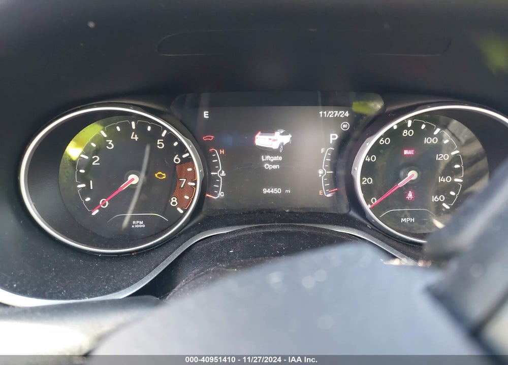 2018 JEEP COMPASS LATITUDE FWD VIN: 3C4NJCBB6JT267991