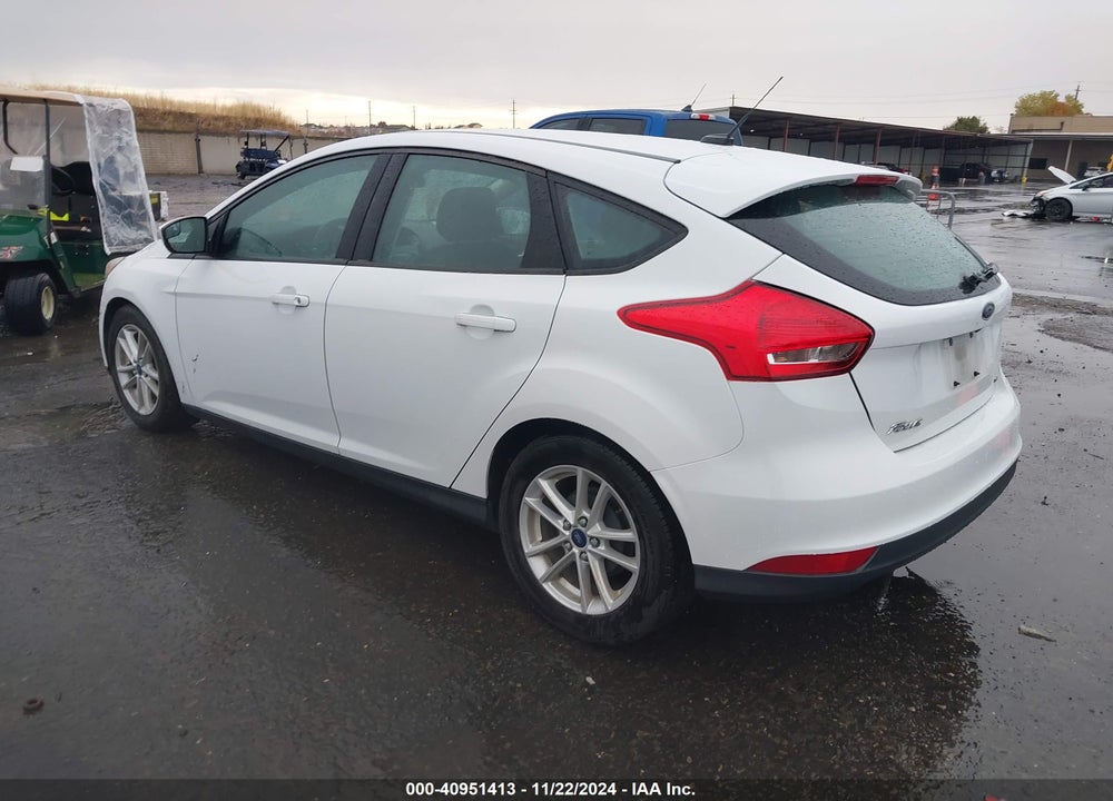 2018 FORD FOCUS SE VIN: 1FADP3K23JL323011