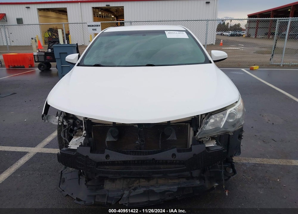 2014 TOYOTA CAMRY SE VIN: 4T1BF1FK5EU760068