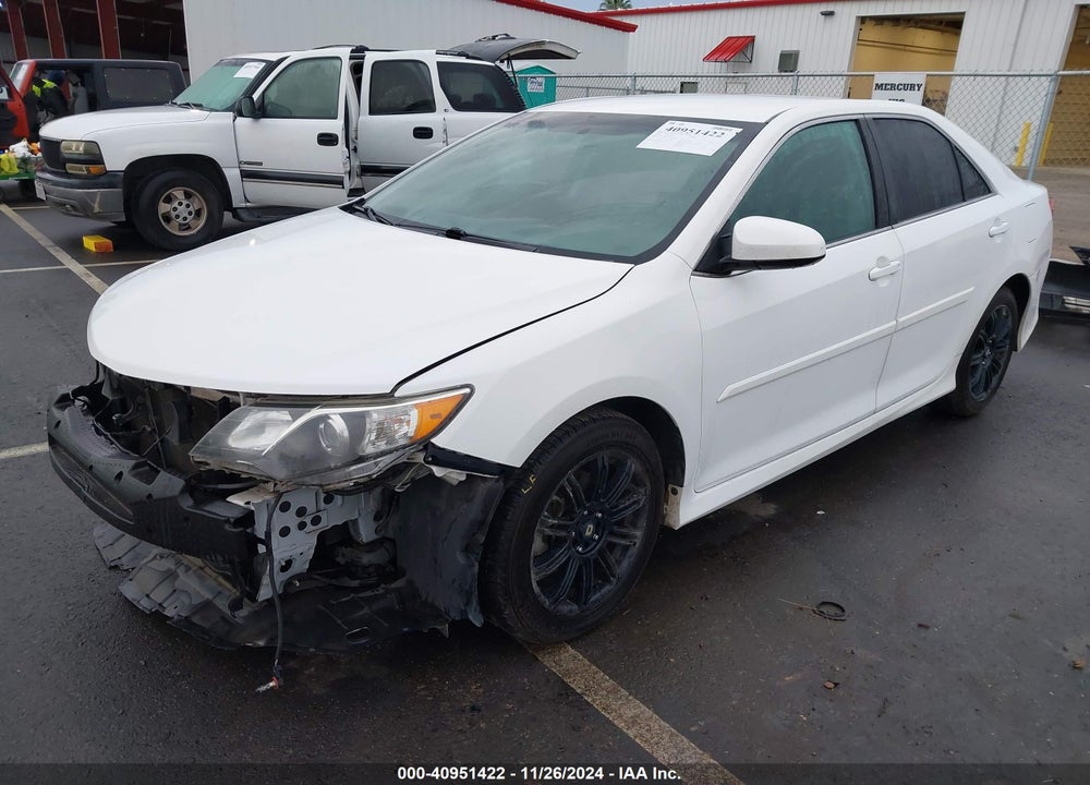 2014 TOYOTA CAMRY SE VIN: 4T1BF1FK5EU760068
