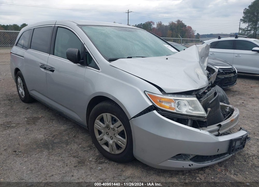 2013 HONDA ODYSSEY LX VIN: 5FNRL5H22DB088297