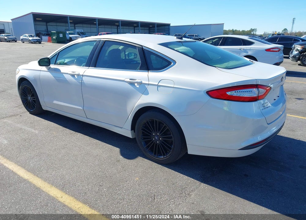 2016 FORD FUSION SE VIN: 3FA6P0HD4GR222408