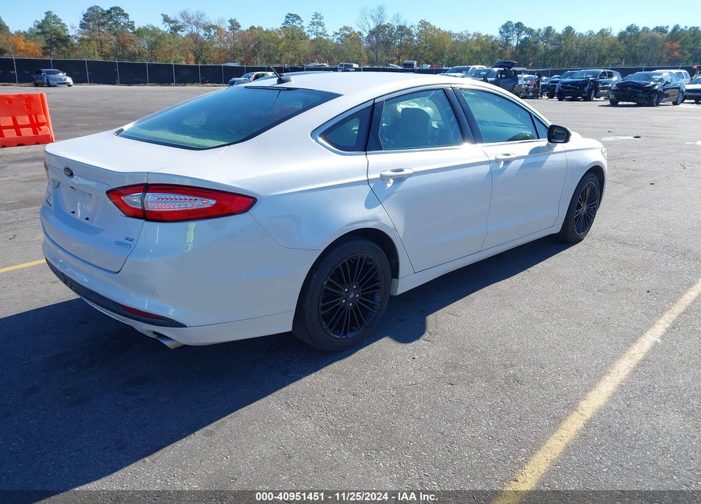2016 FORD FUSION SE VIN: 3FA6P0HD4GR222408