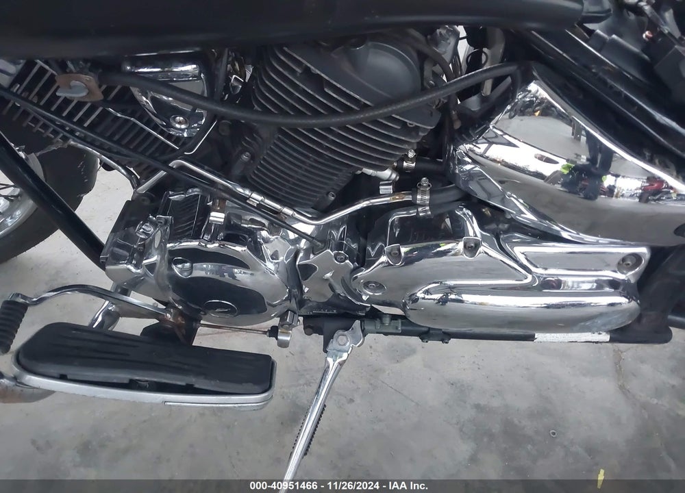2004 YAMAHA XVS1100 A VIN: JYAVP11E54A051488