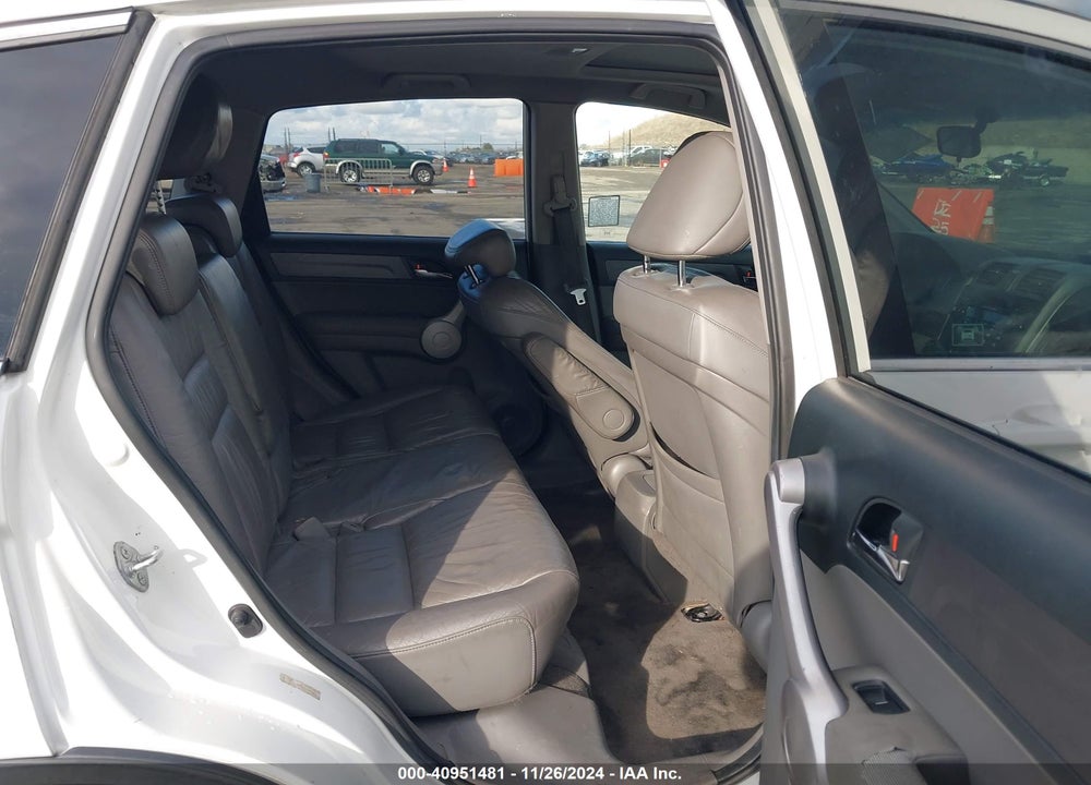 2007 HONDA CR-V EX-L VIN: JHLRE38797C009027
