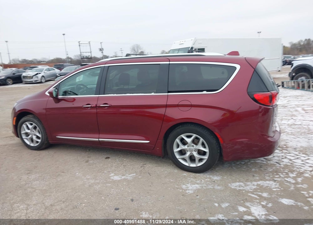 2018 CHRYSLER PACIFICA TOURING L PLUS VIN: 2C4RC1EGXJR203883