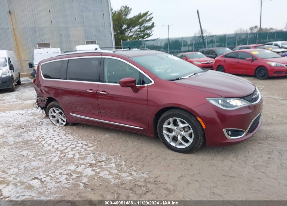 2018 CHRYSLER PACIFICA TOURING L PLUS VIN: 2C4RC1EGXJR203883