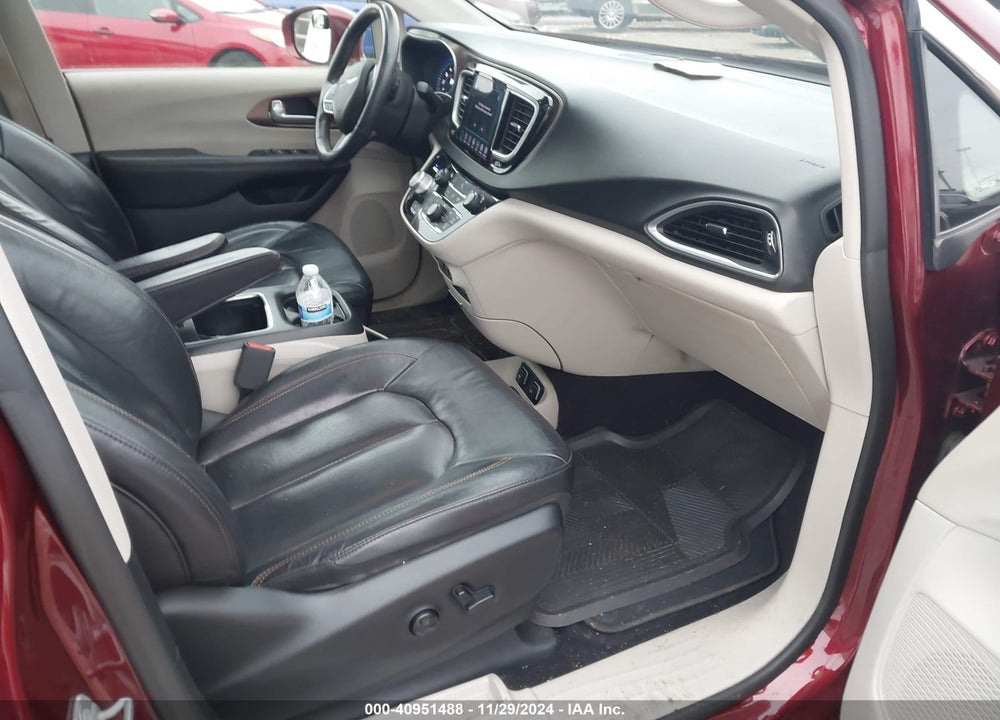 2018 CHRYSLER PACIFICA TOURING L PLUS VIN: 2C4RC1EGXJR203883