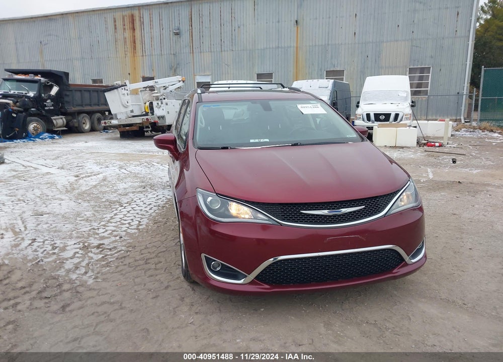 2018 CHRYSLER PACIFICA TOURING L PLUS VIN: 2C4RC1EGXJR203883