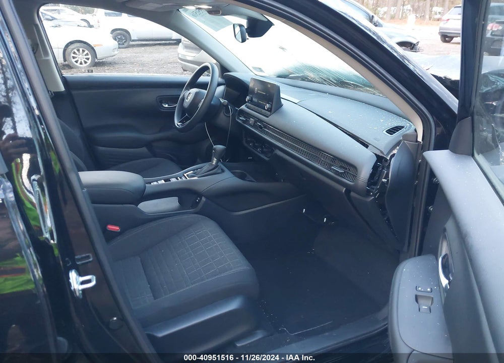 2024 HONDA HR-V AWD LX VIN: 3CZRZ2H38RM775531