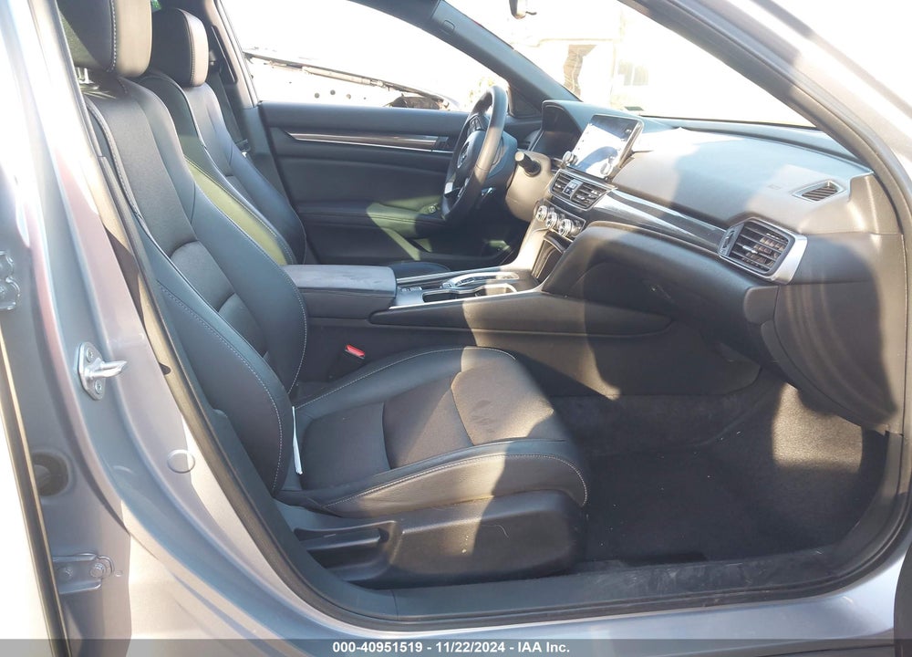 2021 HONDA ACCORD VIN: 1HGCV2F30MA027972