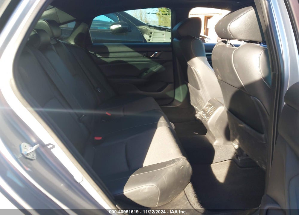2021 HONDA ACCORD VIN: 1HGCV2F30MA027972