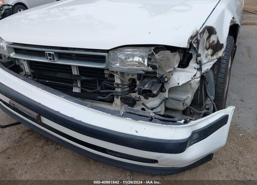 1992 HONDA ACCORD EX/EX-R VIN: JHMCB7671NC043206
