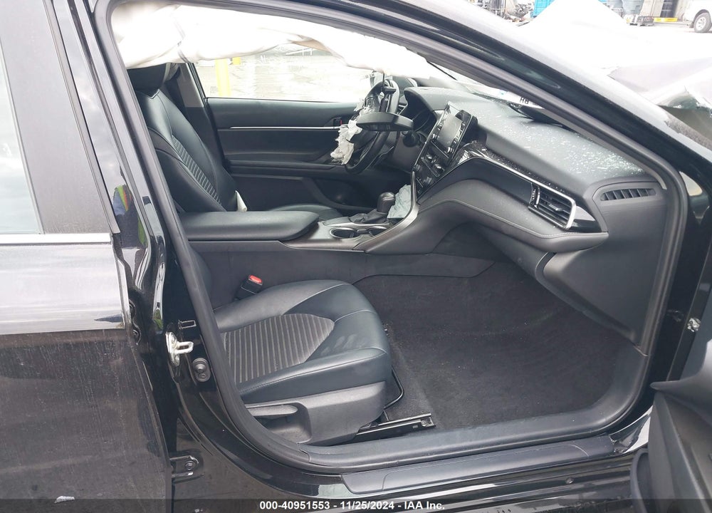 2021 TOYOTA CAMRY VIN: 4T1T11AK8MU408112