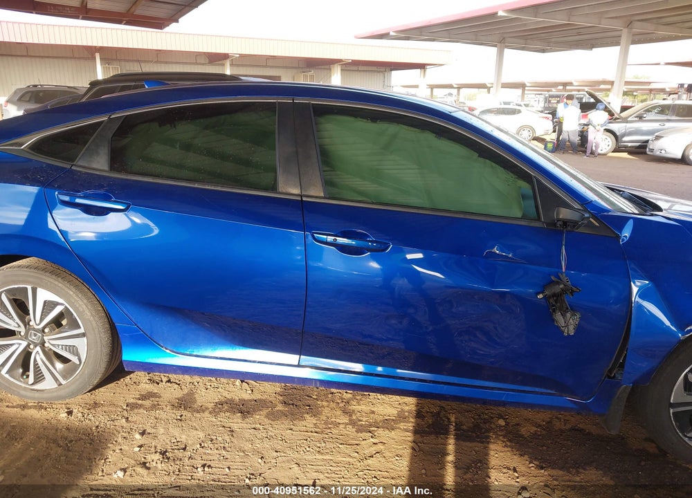 2018 HONDA CIVIC EX-T VIN: JHMFC1F3XJX041493