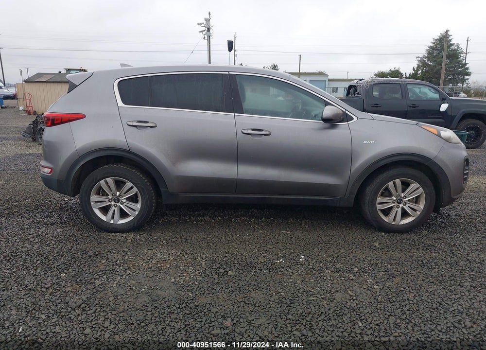 2017 KIA SPORTAGE LX VIN: KNDPMCAC3H7198461