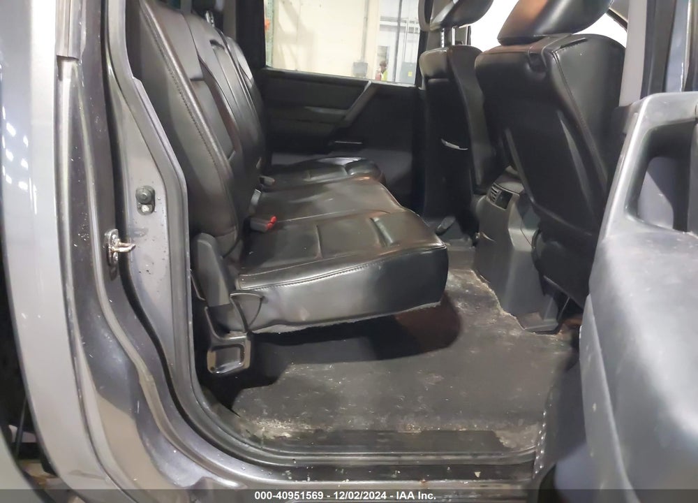 2010 NISSAN TITAN VIN: 1N6BA0ED7AN300296