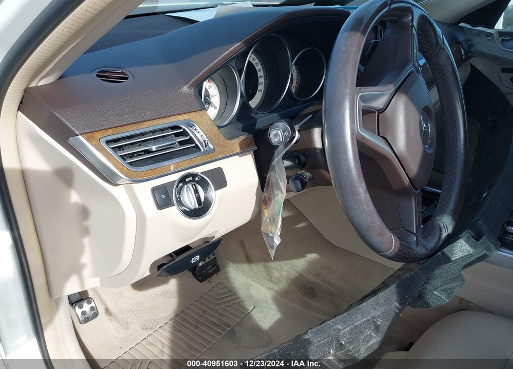 2016 MERCEDES-BENZ E 350 VIN: WDDHF5KB3GB196890