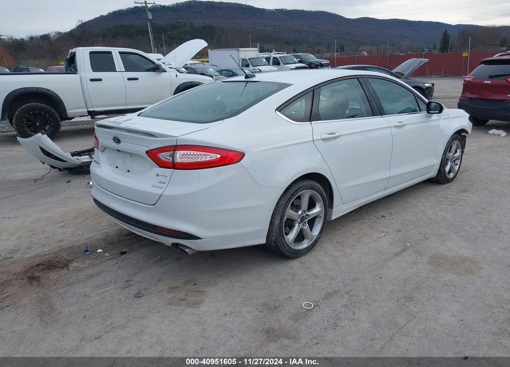 2016 FORD FUSION SE VIN: 3FA6P0HD5GR319360