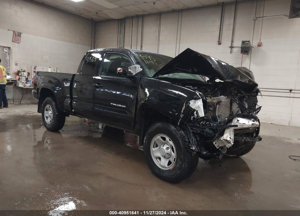 2019 TOYOTA TACOMA SR5 VIN: 5TFSX5EN1KX068663