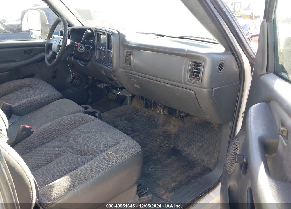 2003 GMC SIERRA 3500 CHASSIS VIN: 1GDJC34143E245337